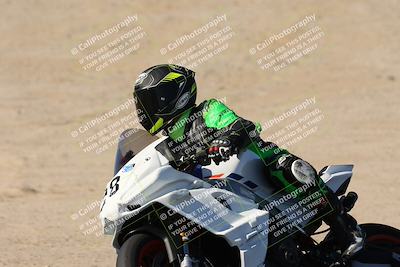 media/Dec-07-2025-CVMA (Sun) [[3e7d2de5dc]]/Race 7-Formula Lightweight Twins Shootout/